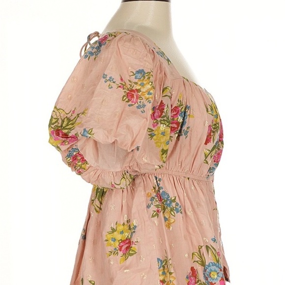 Love the Label Elegant Floral Blouse in Pink - Picture 5 of 5